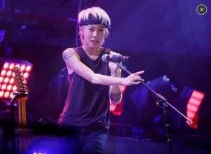 窦靖童公开出柜是真的吗 窦靖童个人资料简介