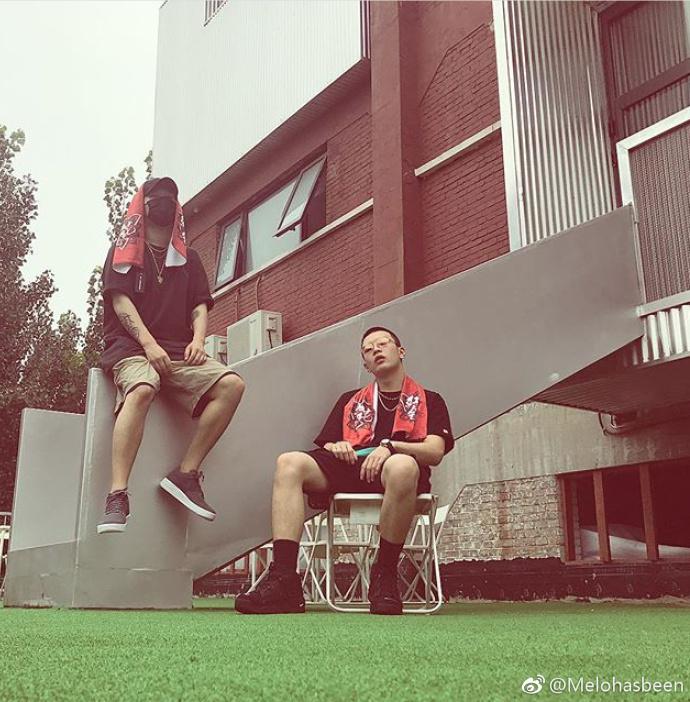 Joey J�ͺ컨����ʲô��ϵ Jony J��tt��ʦͽ��ϵ��