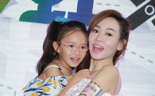 ��˼��Ů���ĸ�����˭ ��˼��Ϊʲô������˧