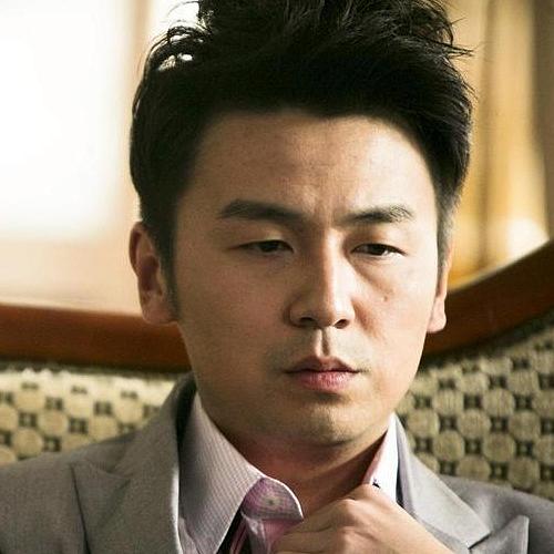 �׼���Ϊʲô�д�ͷ �׼�����ͷΧ�����Ƕ���