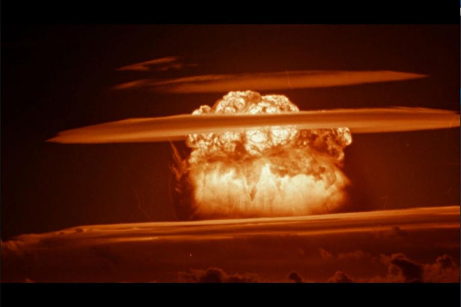 中子弹只杀人不伤物爆炸原理揭秘 中子弹现在哪些国家拥有