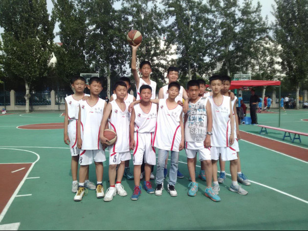 �������������ڶ����� �����ĸ�ĸ���߶���