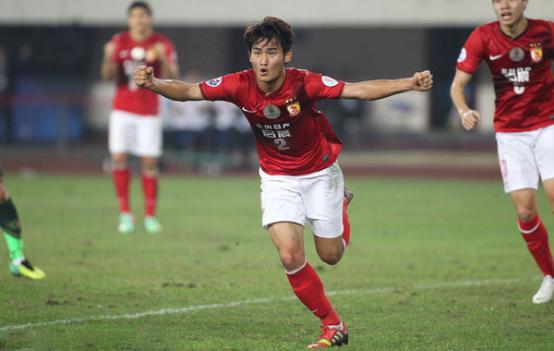 ����������Ů�ѽ������Ƭ ��������н����Ǯ