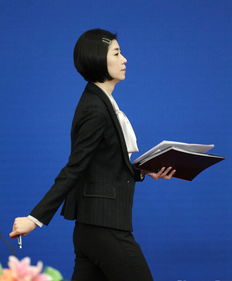 ��Ů���������Ϲ� ����������Ϲ���Ƭ ��Ů������贰�����˭