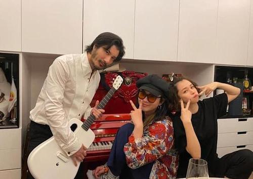 �����������uʲô��ϵ�ù��� �����u������������һ�����