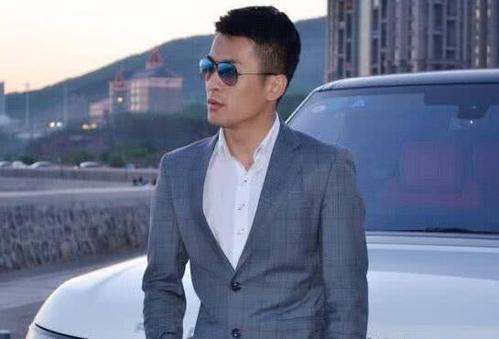 ��������Ϊʲô��ô��Ǯ��ʲôʲô���ҵ� ����������ǰ�Ǹ�ɶ��