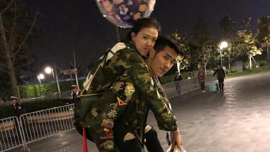 �������ϣ���Ǹ�ʲô�ĺ�լ�ع��Ǹ����� ���ϣ��ô��ʶ�ų���