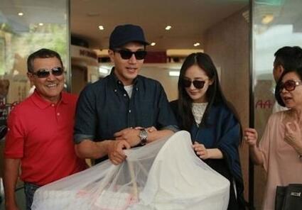 СŴ�׾�����С��ת��ҥ��զ���� ����˵������С��Ͷ̥û�е���