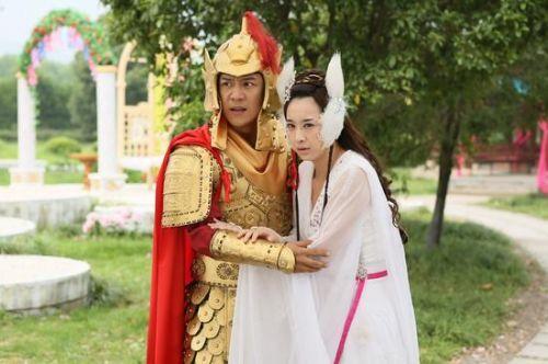 �º���7��ǰ׷����������һ����� �º�������Ů�Ѷ���˭��ʷ����