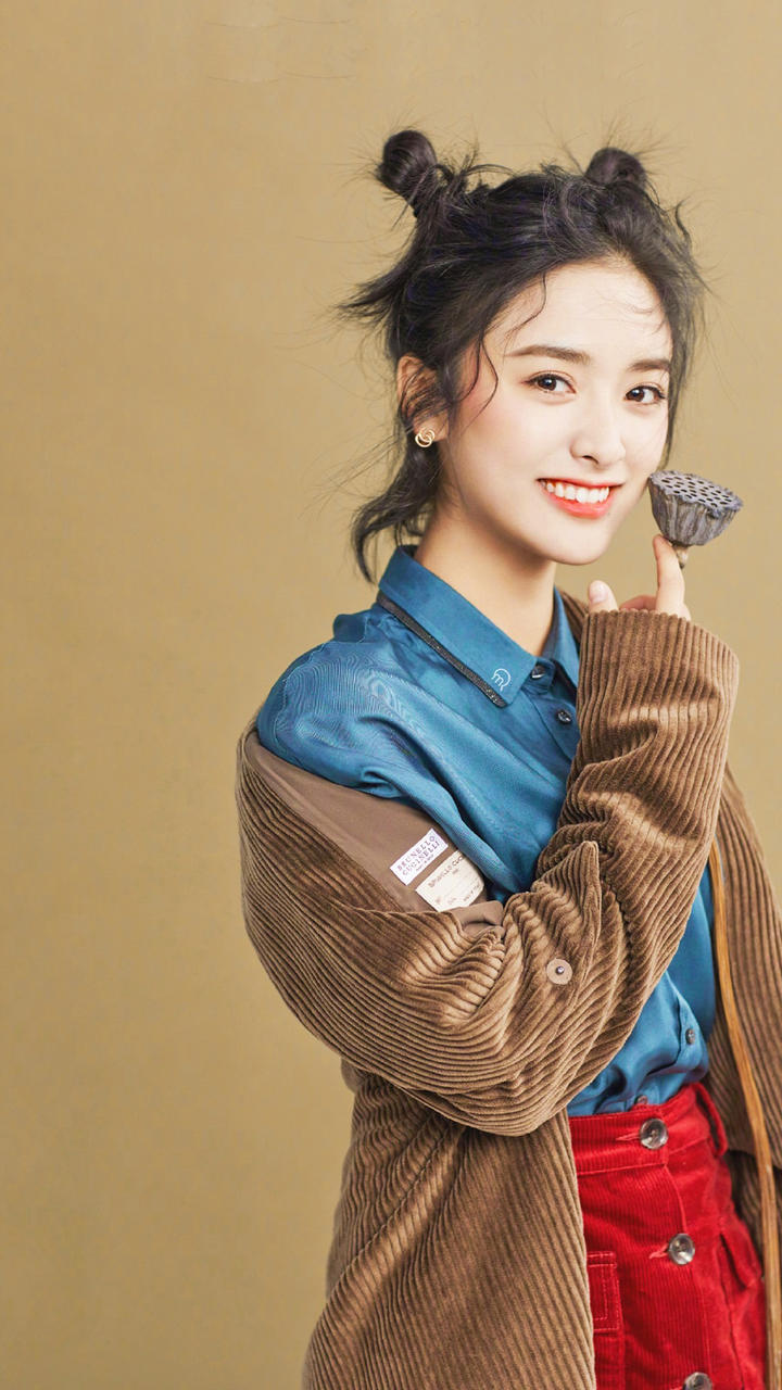 沈月金主是谁为什么资源这么好 沈月和经纪人央央金关系为啥不好