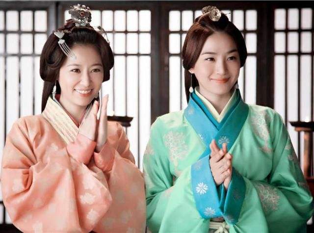 ����ƽ�ͺ�С�峤�ú���ʲô��ϵ ��С��Ϊʲôһֱ������״���