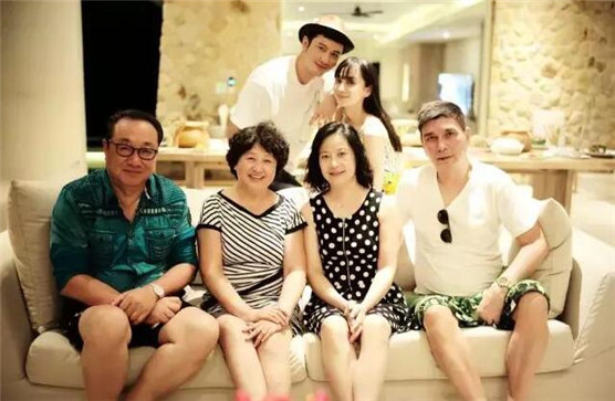 陈坤,赵薇,何琳,郭晓冬,刘牧,颜丹晨,张恒,史光辉,许还幻堪称明星班