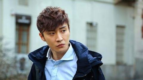 ��˵������û��������� ������΢��ͻȻ����˵�Լ�û��������ҥ