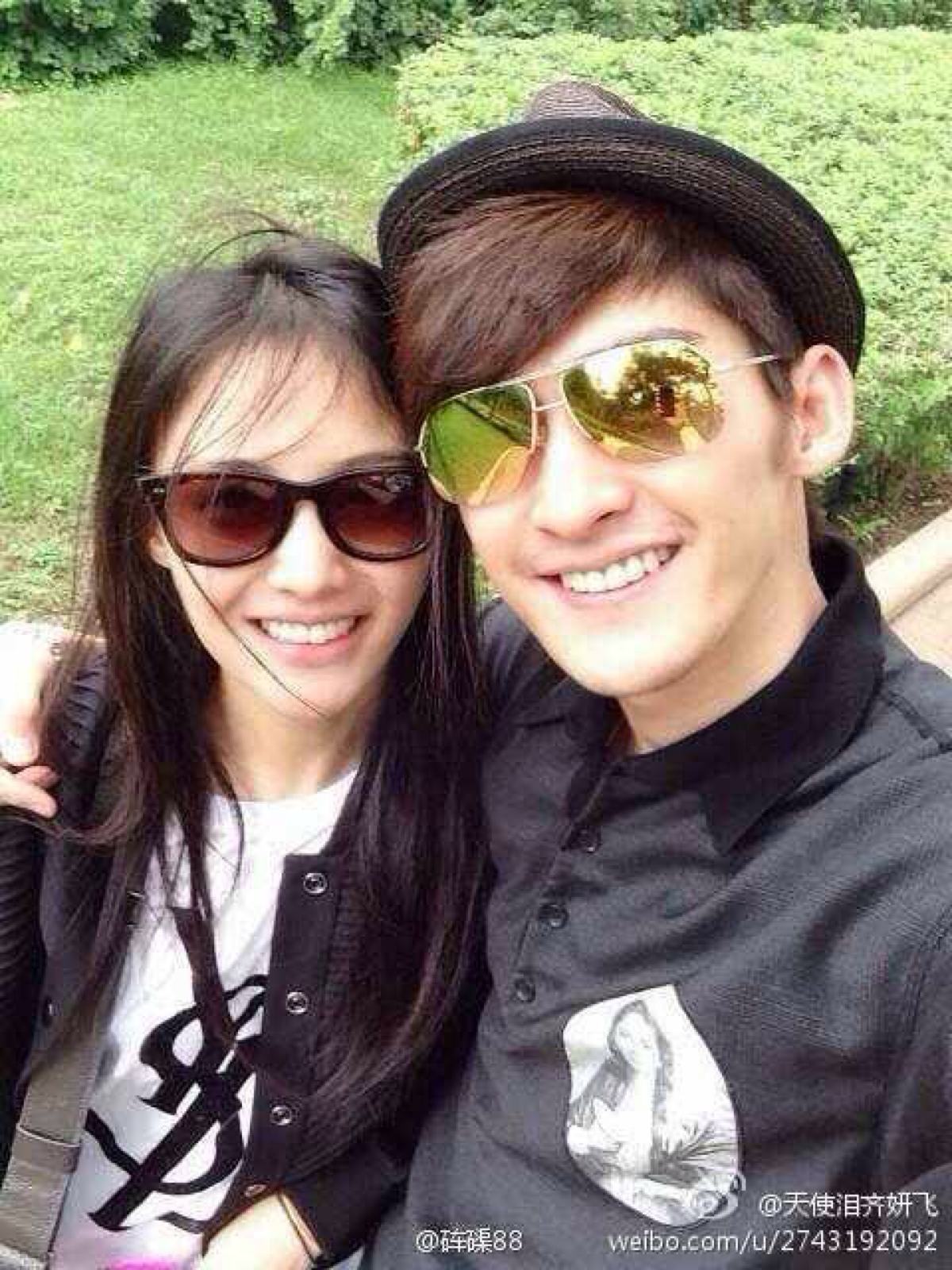 ֣ˬ�ع�����΢���ź����Ļ�Ӧ ֣ˬ���ź�����΢�������