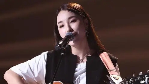 ���������������˸������ϼ�� ����������������������˭