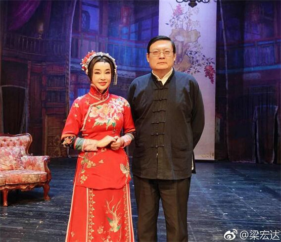 ������һ��������˭�Ǹ�ʲô�� ����ﾣĽ���Ƕ������к�����