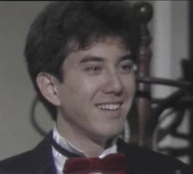 �����������ÿ���4�걻����������������֢ ����������ʱ����Ƭ