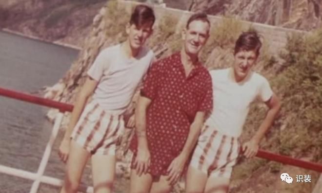 �����������ÿ���4�걻����������������֢ ����������ʱ����Ƭ