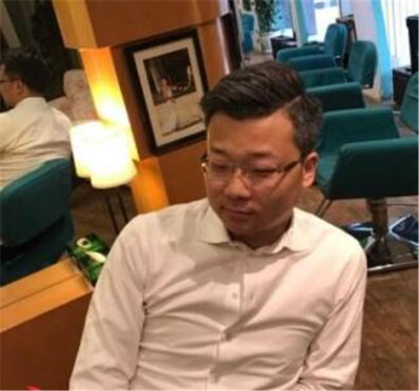 ����b��001�����и߹�����ʲô�����Ľ�ʲô b��001ϱ��������Ƭ