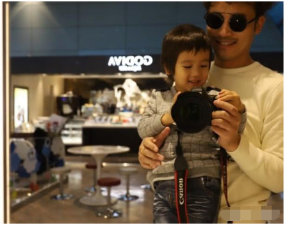 ��������������������Ӷ��ӽ�ɶ��Ƭ ����������������������ͼ