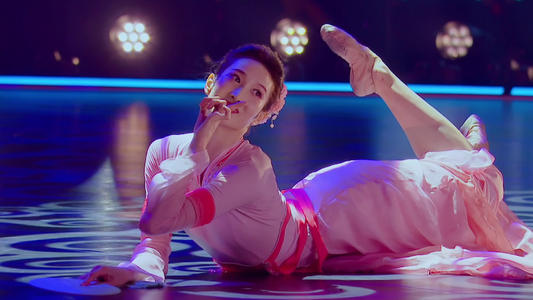 ��誻۸������ϼ�����߳ɳ������ĸ�ѧУ�� ��������誻۹�ϵ