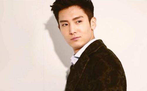 ʢһ�׸������ϼ��������������˭ ʢһ�׼�ͥ������ʵ������