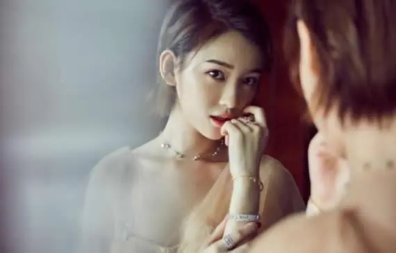 �����Ϊʲô������巸������ϱ������� �������˭���µ�����