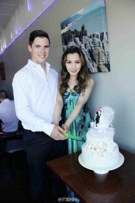 ��Ů�����ȱ�ѩ�����������к�Ů�� �����Ⱥ������Ϲ���ʶ����