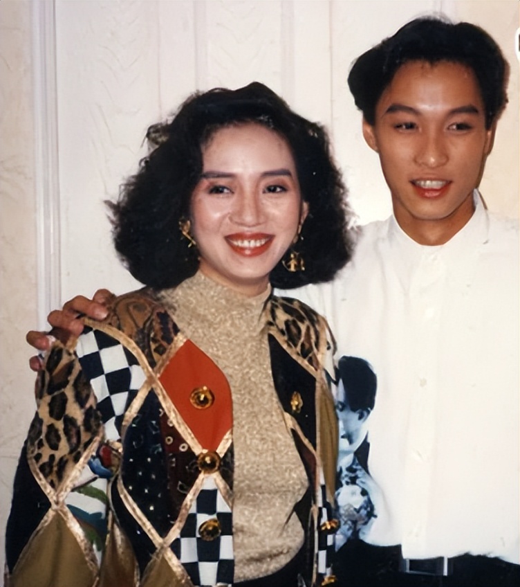 谭耀文:娶平凡老婆 相爱18年无绯闻 如今儿女双全生活幸福