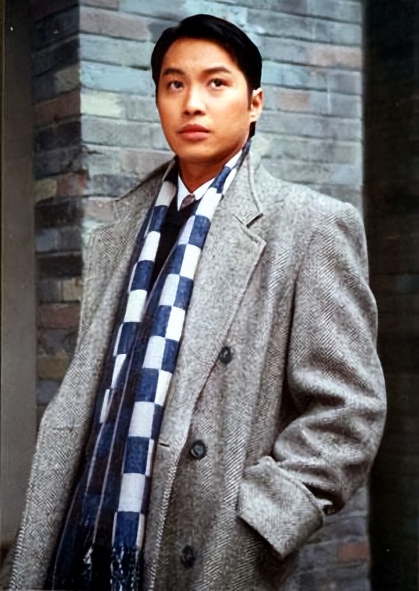 谭耀文:娶平凡老婆 相爱18年无绯闻 如今儿女双全生活幸福