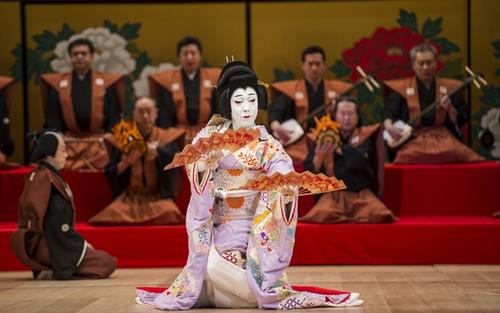 日本歌舞伎家族有钱吗为什么是名门贵族 歌舞伎世家