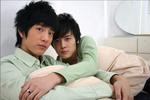 付辛博为什么跟井柏然不相往来 深扒井柏然付辛博不和解散的内幕