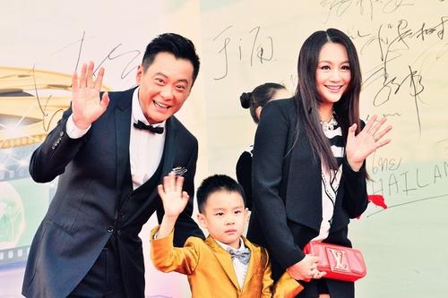 ��ӱ�Ϲ����߼Ҿ� ���߸������ϼ�ͥ�������ظ����Ǹ�ʲô��