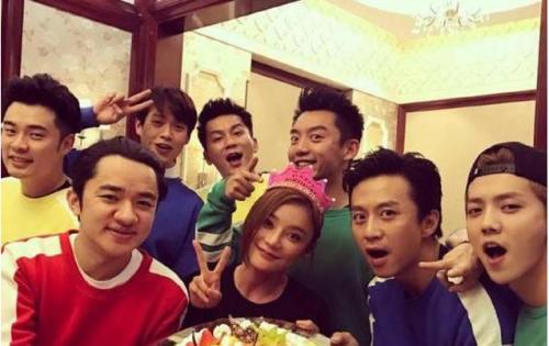 �����Ȱ�Ȧ����Ե������������ף�� �����ῴ��������Ȱ������