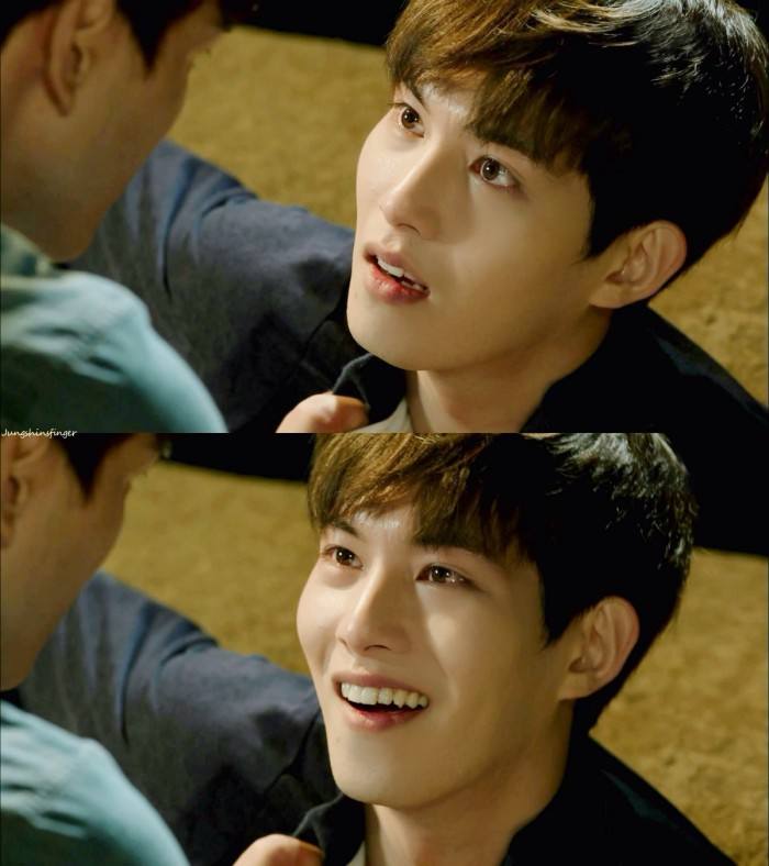 李宗泫郑俊英交易聊天记录不堪 李宗泫舌吻吃孔升妍豆腐私下关系