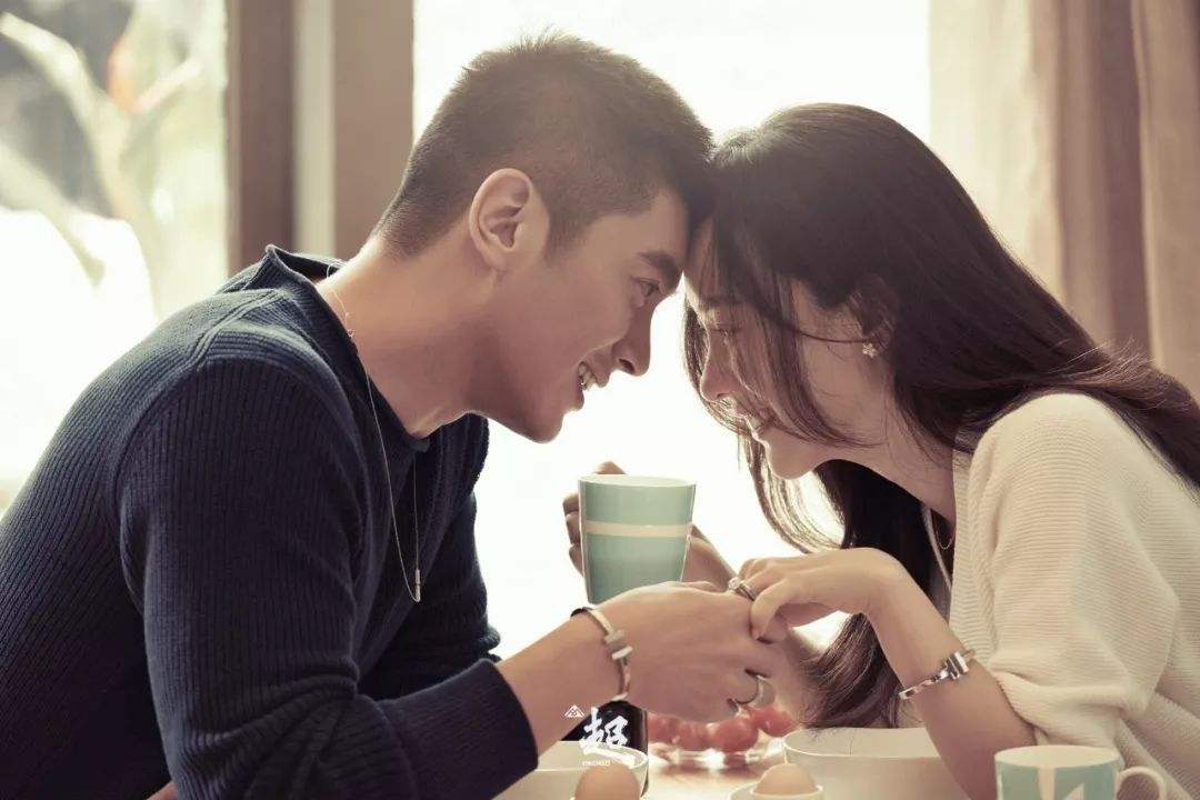 霍思燕的妈妈怎么去世的原因曝光 杜江谈霍思燕害怕香蕉因为妈妈