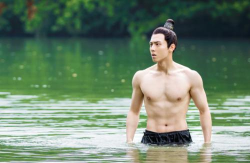 �¾��ɸ������ϼ������ �¾�����ô�������ݹ�ʲô���Ӿ�