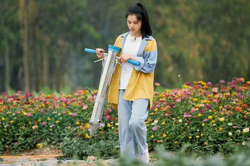 ����������˶�����������ϼ�ͥ���� �����ĸ����˭��ʲô��