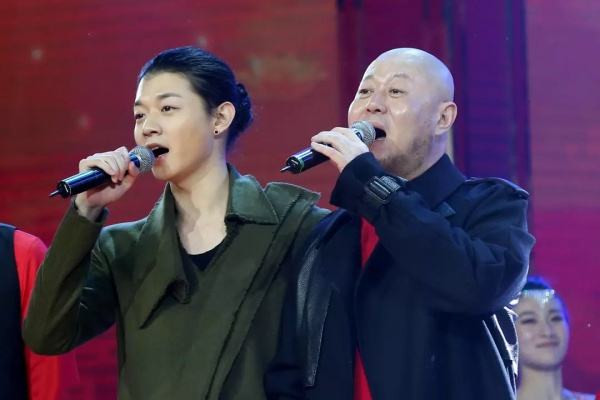 火风儿子为什么叫霍尊 揭秘火风真正的名字叫什么