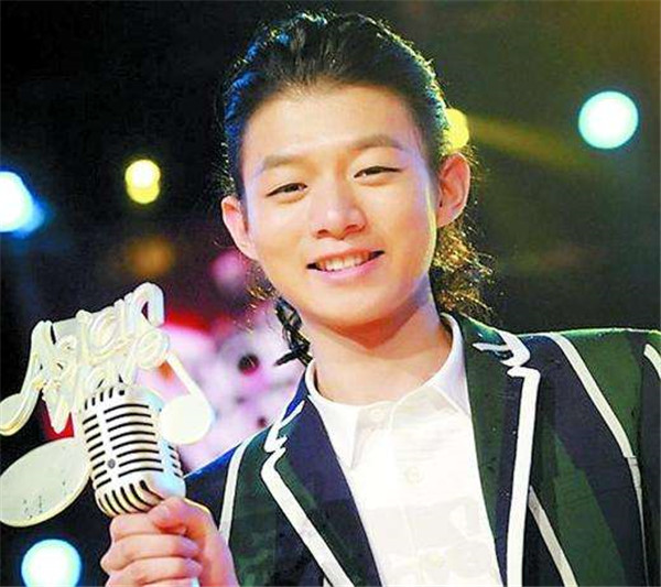 火风儿子为什么叫霍尊 揭秘火风真正的名字叫什么