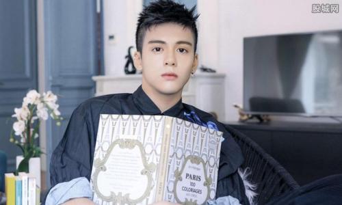 ��˴�����ڶԱ������ƶ� ��˴�������ڳ��ĺ���ʲô��ϵ˫��̥��