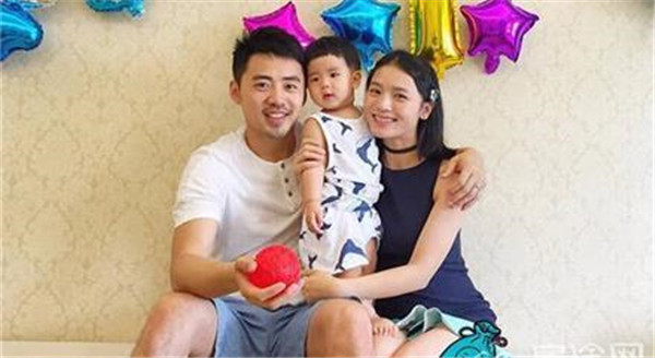 ��Ӣ�������۶���Ϊʲô������ ��Ӣ������ĸͼƬ�ع�������һ��