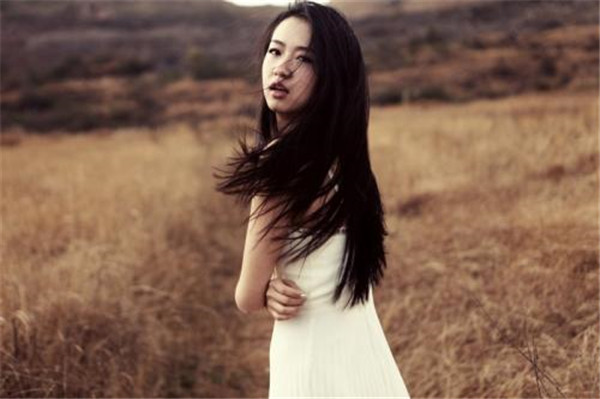 �����µ�����ʲô�͵��ж��ͼƬ ����������ɾ����������Ƭ�ع�