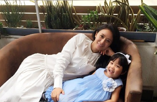 �ź��Ϲ���ͦ���ұ������ϸ�ʲô�� �ź��Ϲ�Ů�������ع�