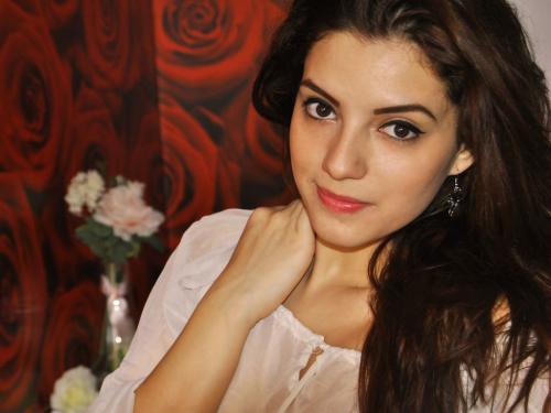 人美体臭俄罗斯女人体味极度恶心 详解俄罗斯女人为什么很臭