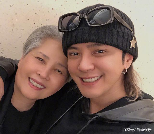 ��־�������������ϱ������۵߸� ��־�����������û�н���