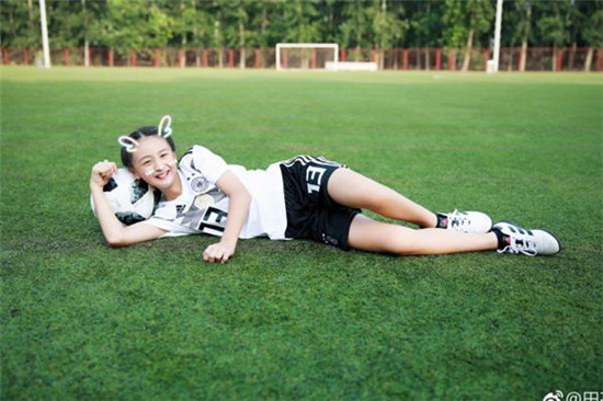 ɭ������Ƚ�����Ƭ�ȳ�ò�� ����Ƚ����ϼ��꼶��Ȼ��ѧ��һö