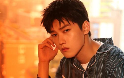 �����ּ�������Ϊ����ٺ���ʷ��Ƥ ��������ǰ�����Ӽ���ǰ��Ƭ