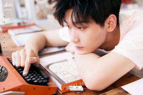 �����ּ�������Ϊ����ٺ���ʷ��Ƥ ��������ǰ�����Ӽ���ǰ��Ƭ