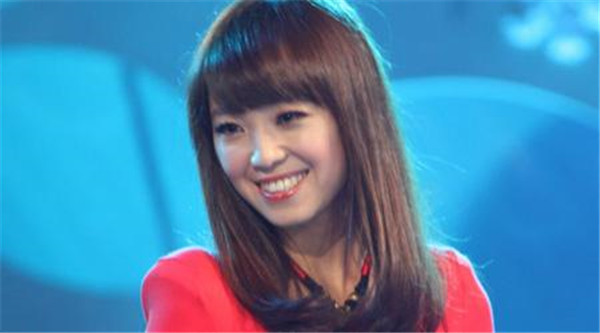 云朵为什么离开刀郎决裂了吗原因 云朵和刀郎是什么关系有私情吗